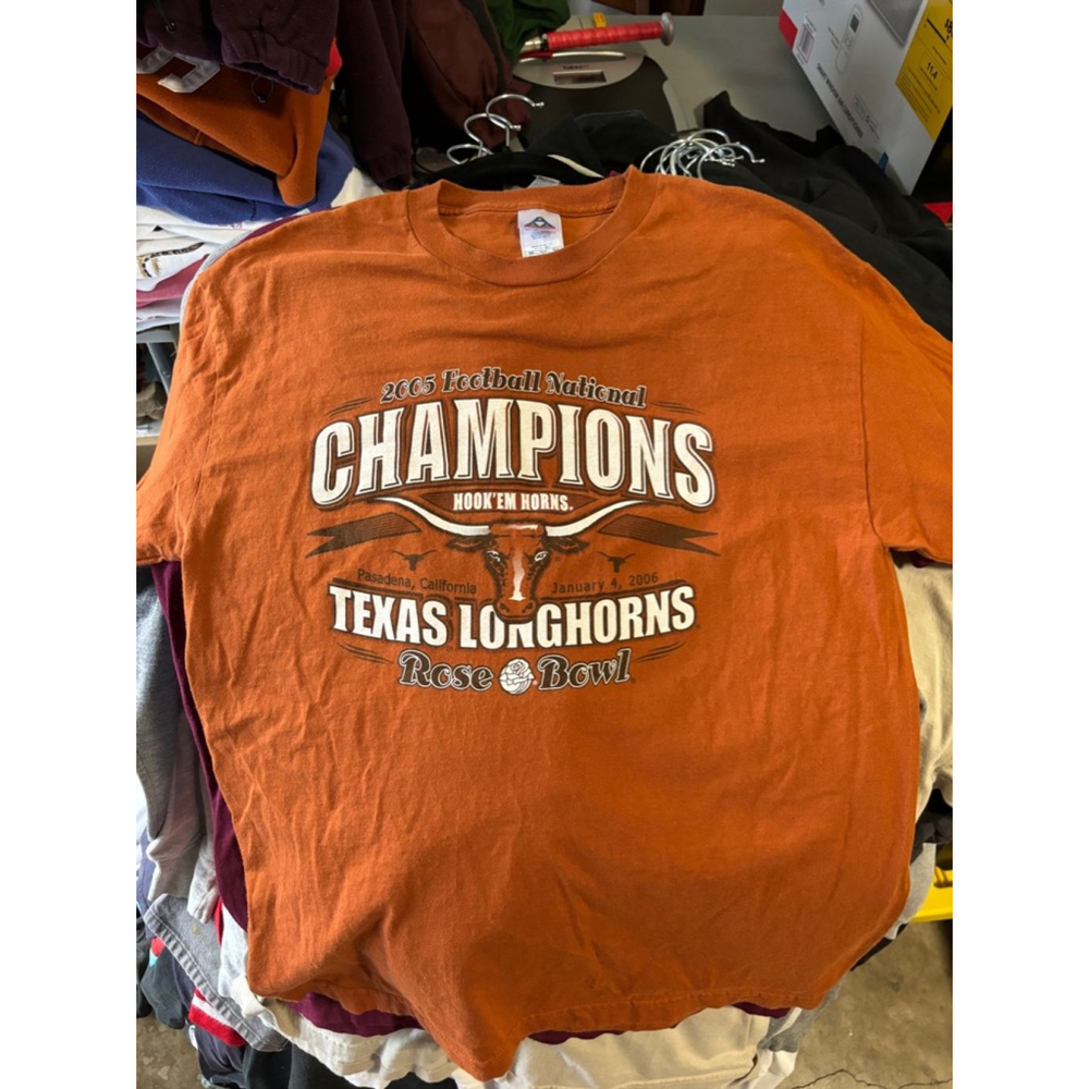 Men's Burnt Orange Texas Longhorns Football National Champions T-Shirt - Size L